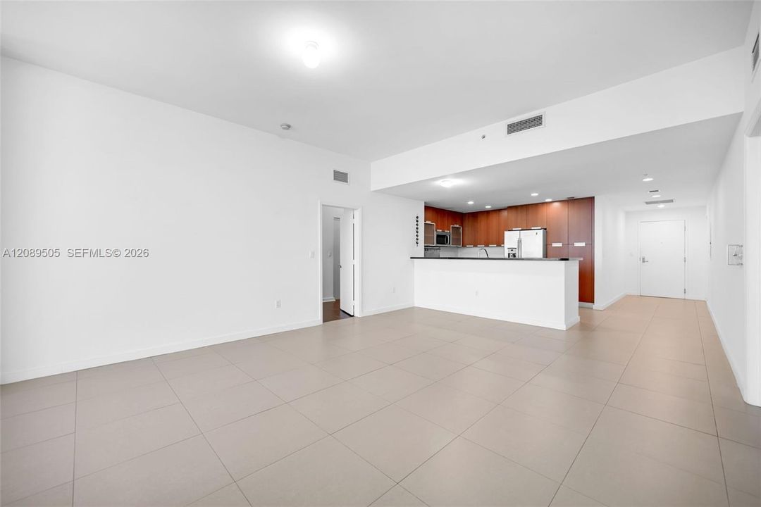 For Rent: $4,200 (2 beds, 2 baths, 1458 Square Feet)