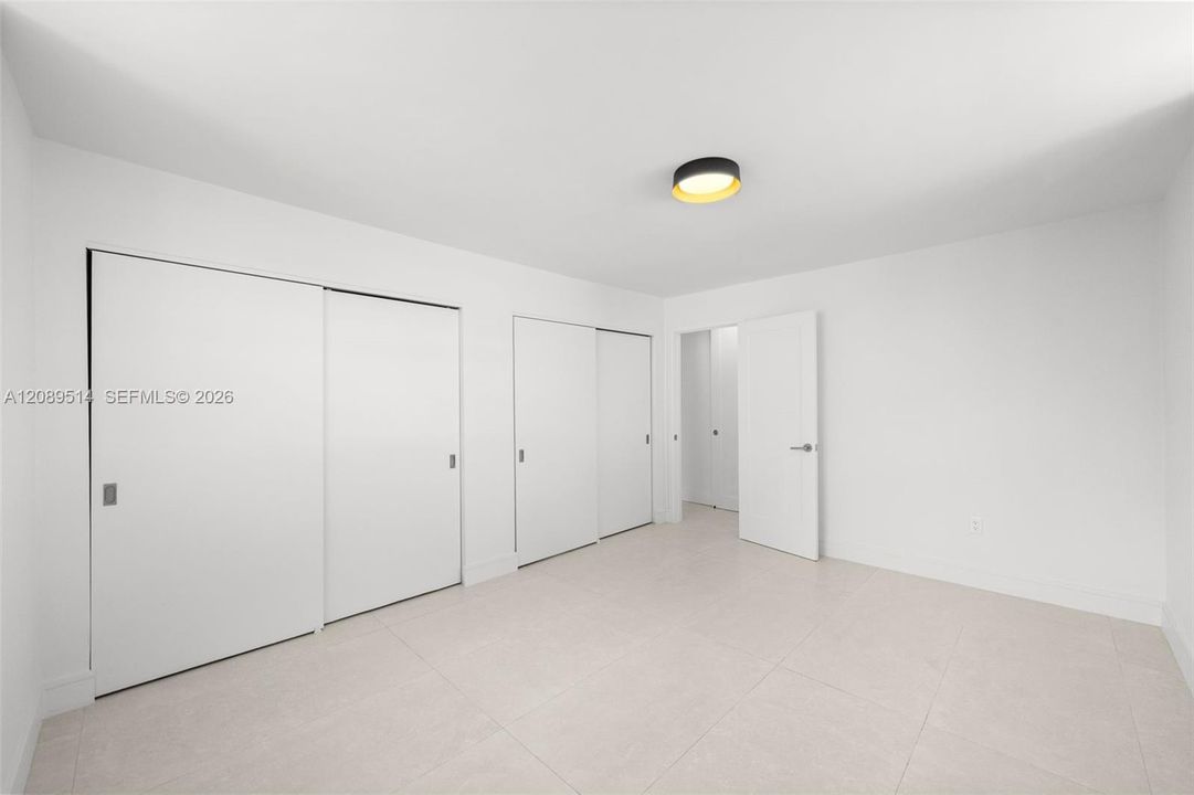 For Sale: $495,000 (2 beds, 1 baths, 675 Square Feet)