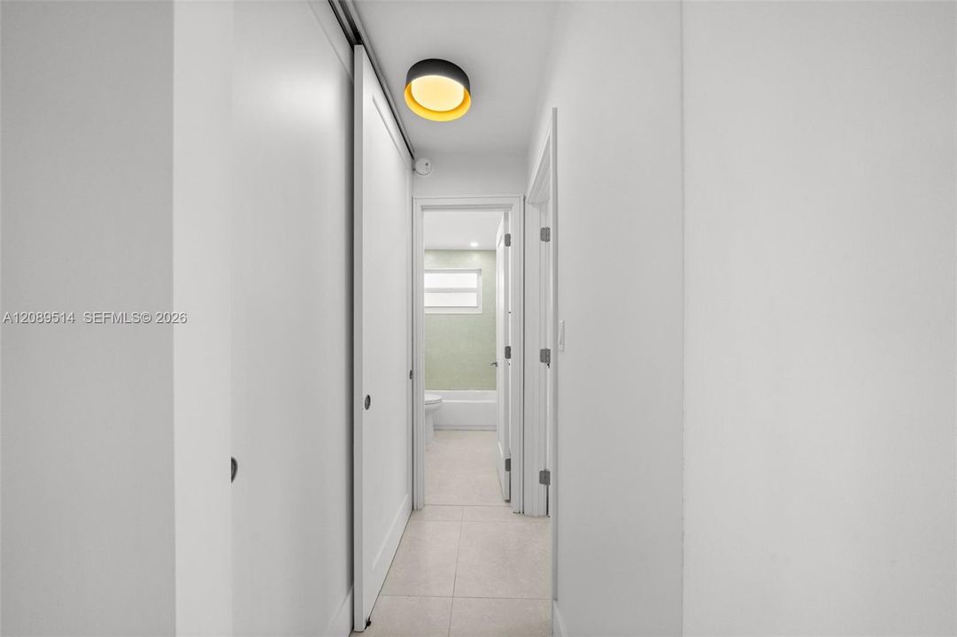 For Sale: $495,000 (2 beds, 1 baths, 675 Square Feet)