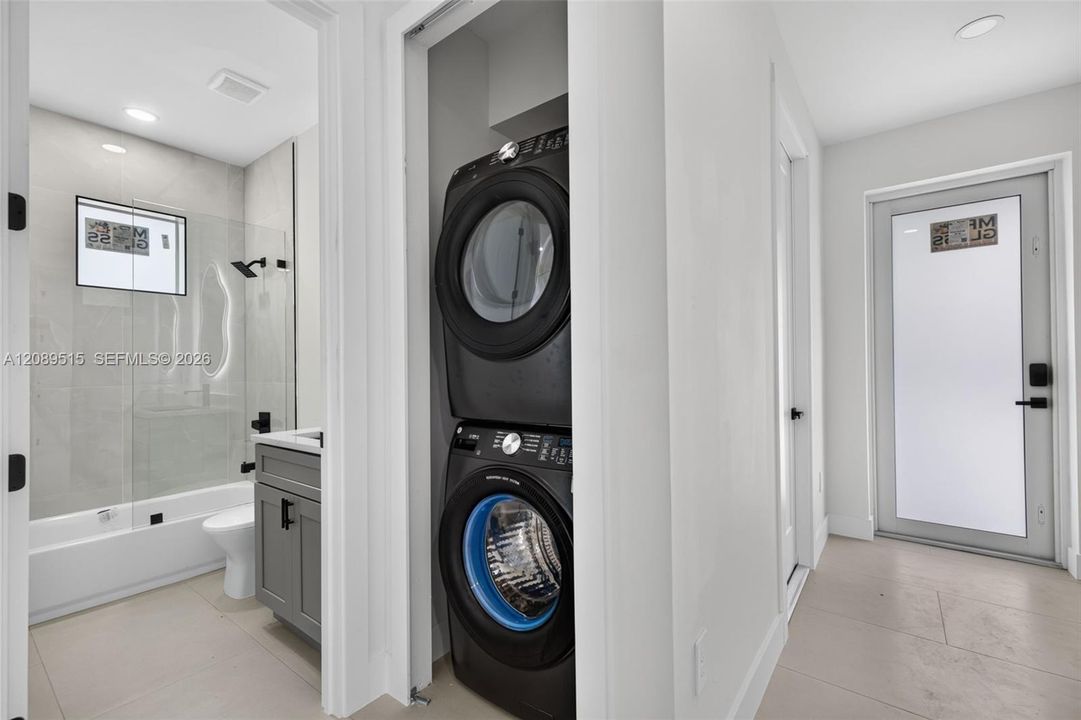 На продажу: $499,900 (0 спален, 0 ванн, 2800 Квадратных фут)