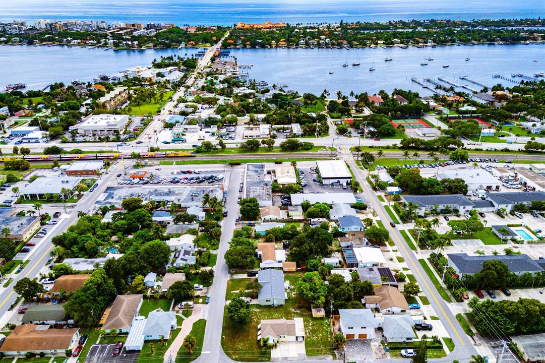 046-318WestMangoStreet-Lantana-FL-33462-