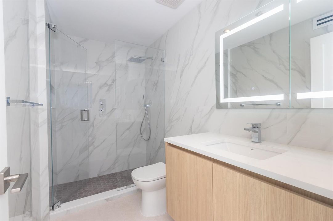 2774 S Ocean 802-8