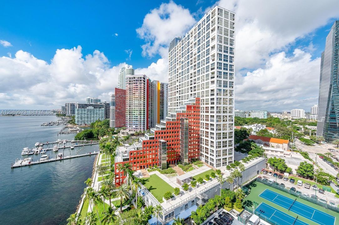 For Rent: $3,200 (1 beds, 1 baths, 602 Square Feet)