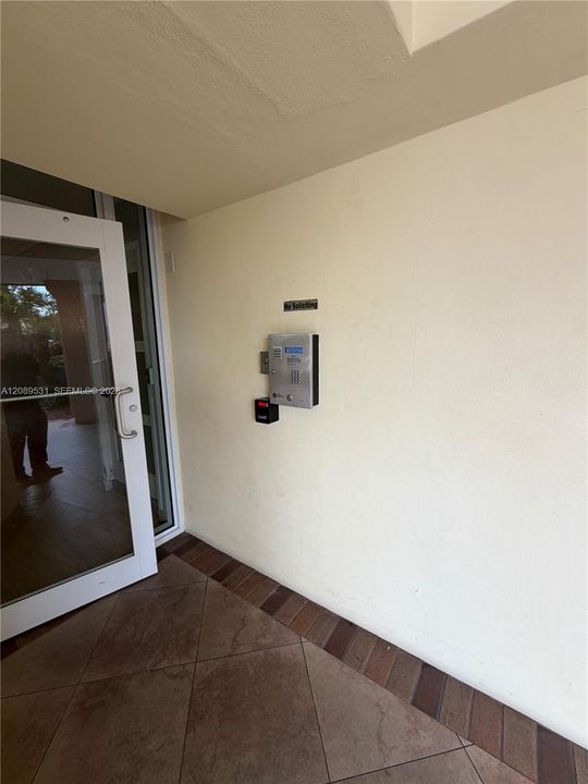 En Venta: $150,000 (2 camas, 2 baños, 900 Pies cuadrados)