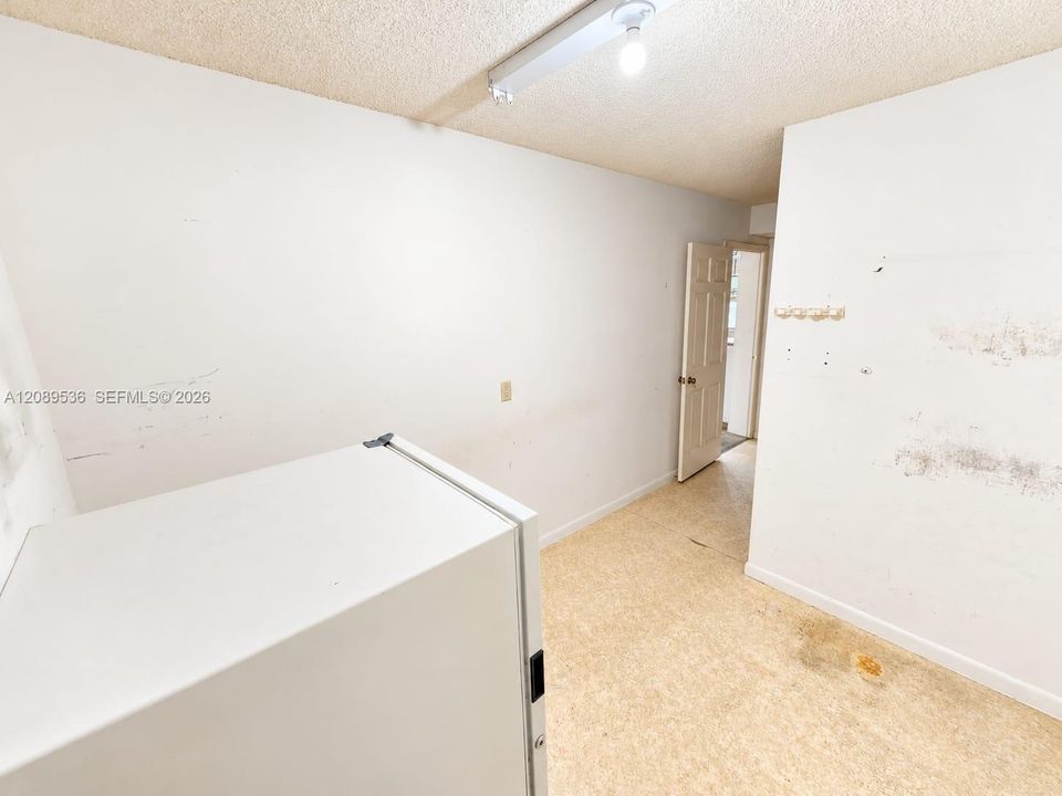For Sale: $170,000 (2 beds, 2 baths, 1385 Square Feet)