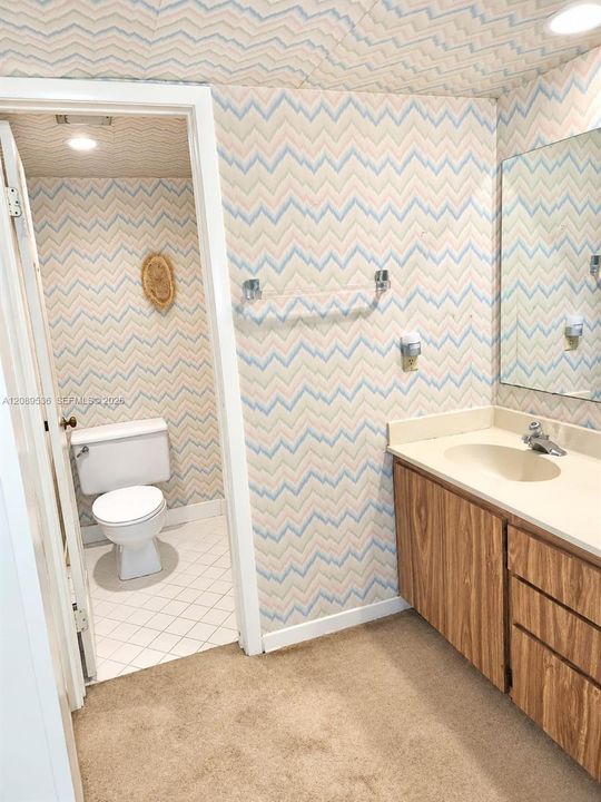 For Sale: $170,000 (2 beds, 2 baths, 1385 Square Feet)