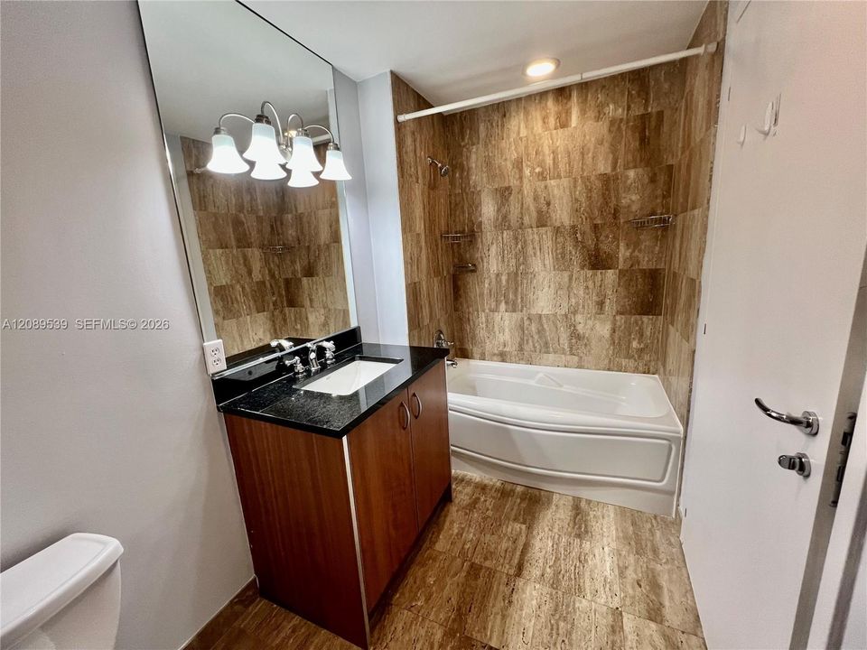В аренду: $3,000 (1 спален, 1 ванн, 733 Квадратных фут)
