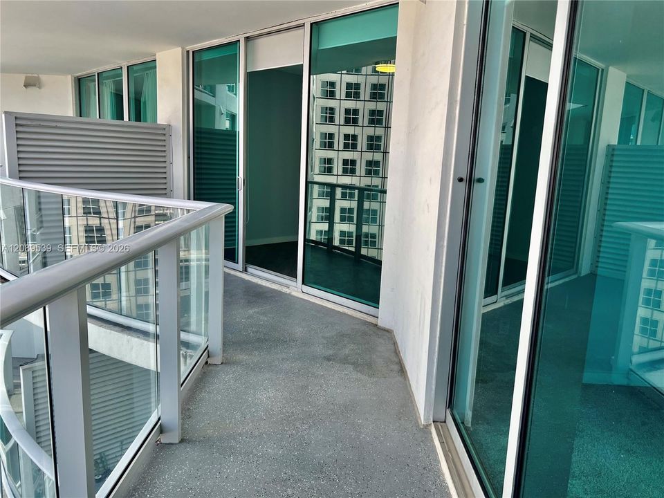 В аренду: $3,000 (1 спален, 1 ванн, 733 Квадратных фут)