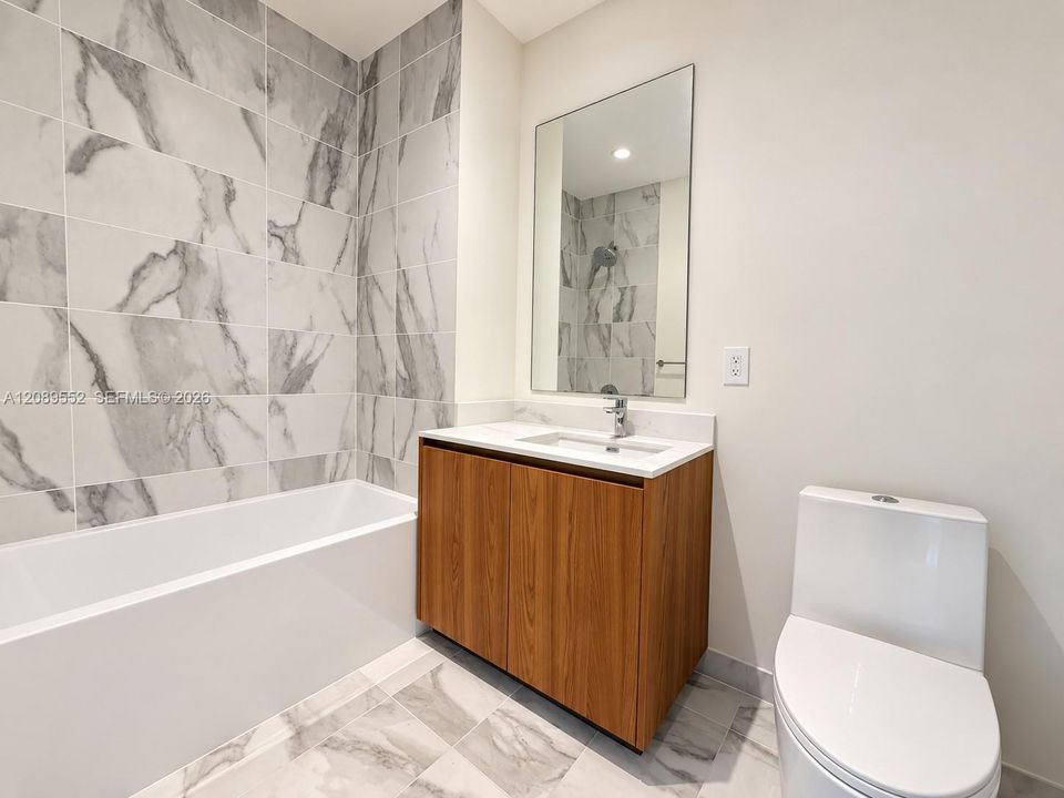 For Rent: $6,500 (1 beds, 2 baths, 1216 Square Feet)