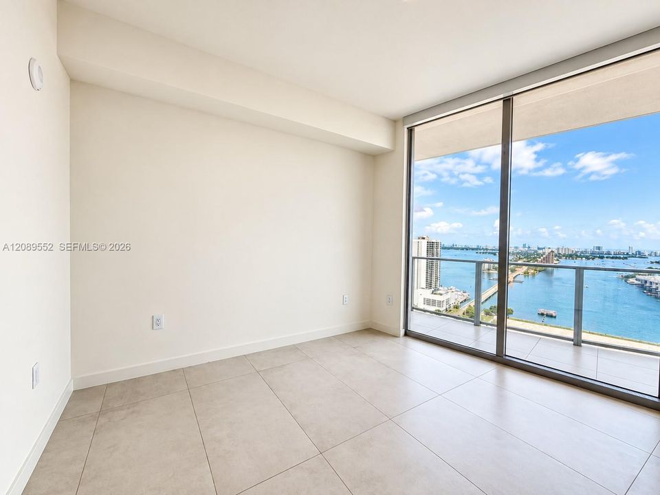For Rent: $6,500 (1 beds, 2 baths, 1216 Square Feet)