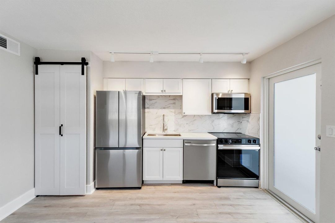 115-624SouthwindCir-NorthPalmBeach-SMALL