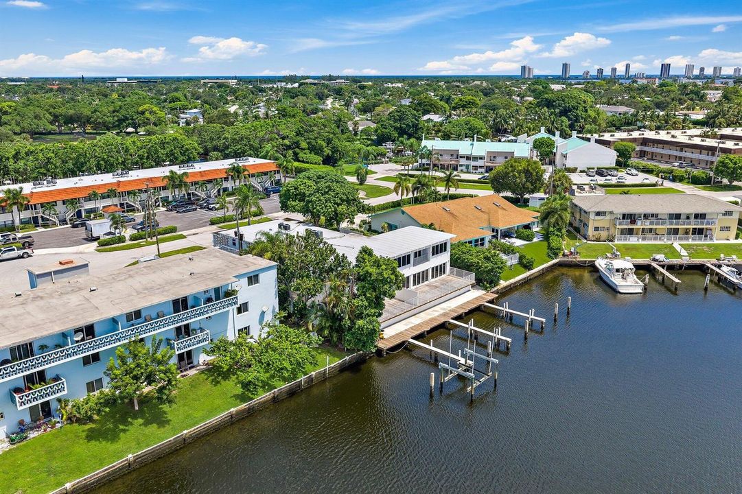 022-624SouthwindCir-NorthPalmBeach-SMALL