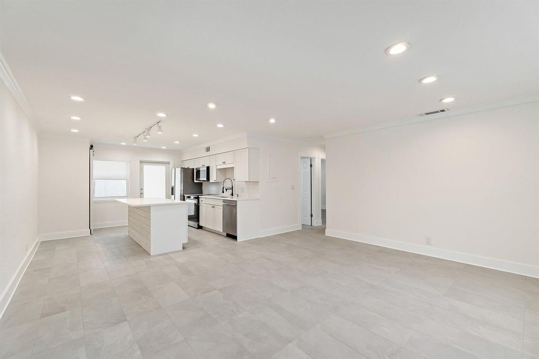 072-624SouthwindCir-NorthPalmBeach-SMALL