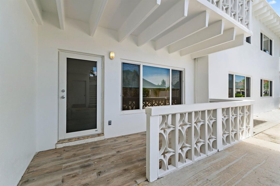 069-624SouthwindCir-NorthPalmBeach-SMALL