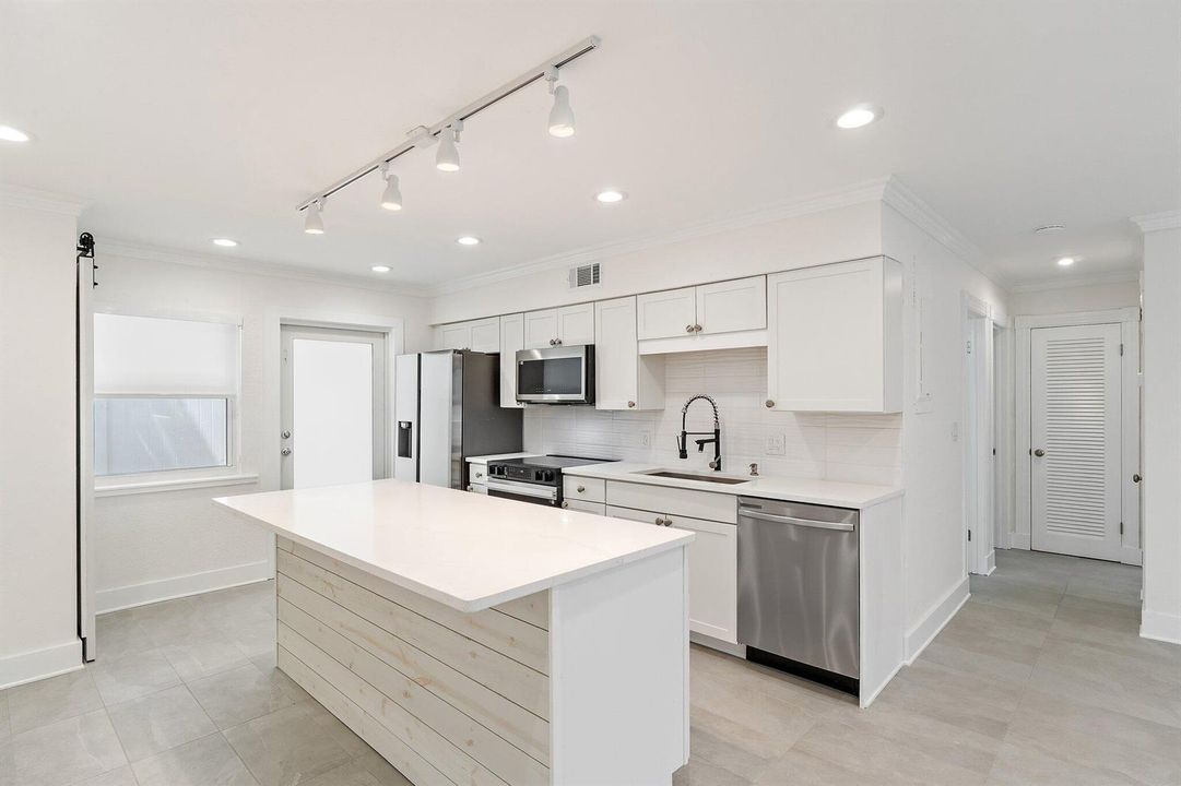 073-624SouthwindCir-NorthPalmBeach-SMALL