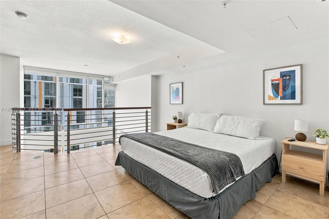 For Sale: $590,000 (2 beds, 2 baths, 1441 Square Feet)