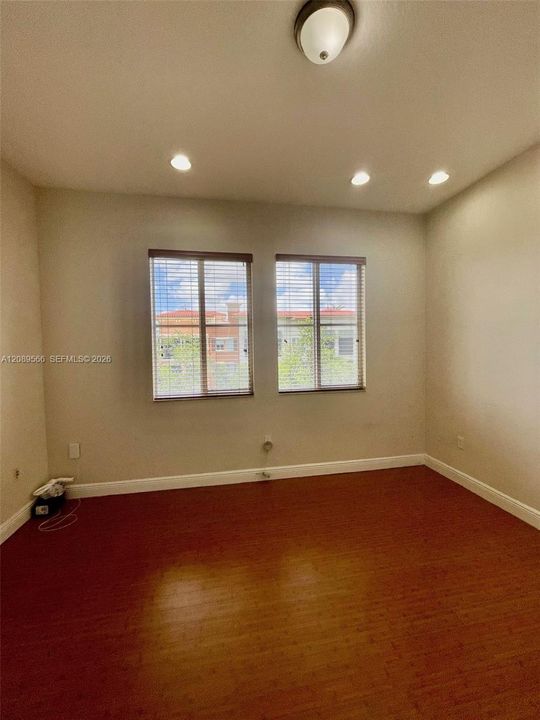 En Renta: $2,600 (2 camas, 2 baños, 1159 Pies cuadrados)