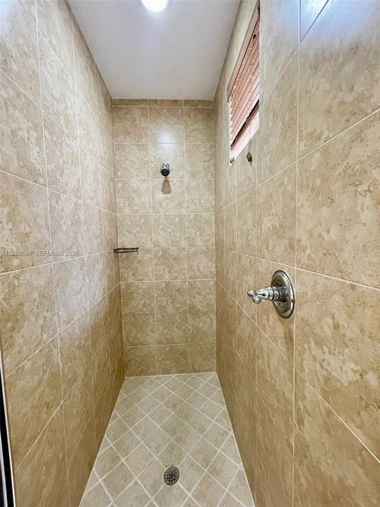 En Renta: $2,600 (2 camas, 2 baños, 1159 Pies cuadrados)