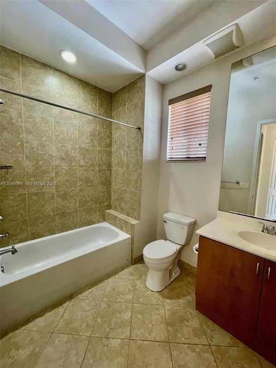 En Renta: $2,600 (2 camas, 2 baños, 1159 Pies cuadrados)