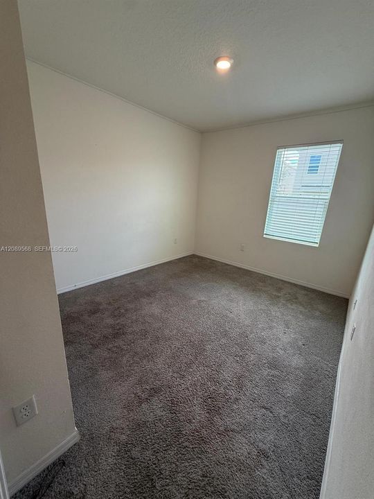 For Rent: $2,300 (3 beds, 2 baths, 2234 Square Feet)