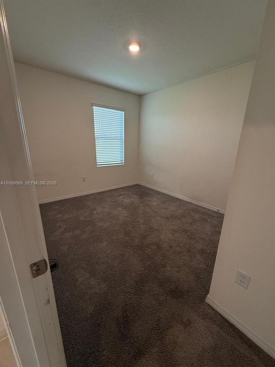 For Rent: $2,300 (3 beds, 2 baths, 2234 Square Feet)
