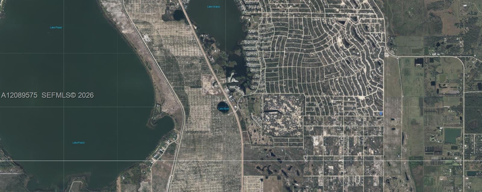 На продажу: $19,900 (0.27 acres)