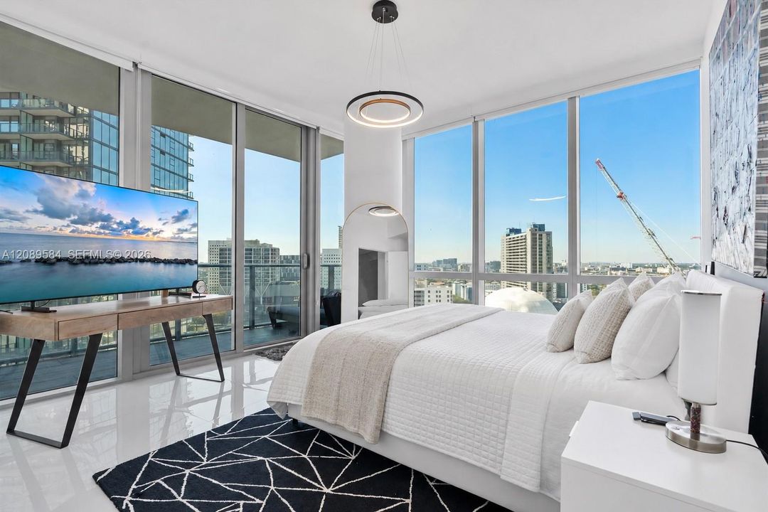 For Sale: $1,340,000 (3 beds, 4 baths, 2165 Square Feet)