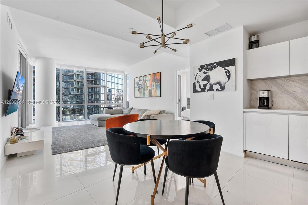 For Sale: $1,340,000 (3 beds, 4 baths, 2165 Square Feet)