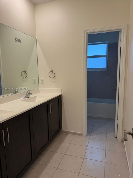 For Rent: $4,500 (5 beds, 3 baths, 3294 Square Feet)