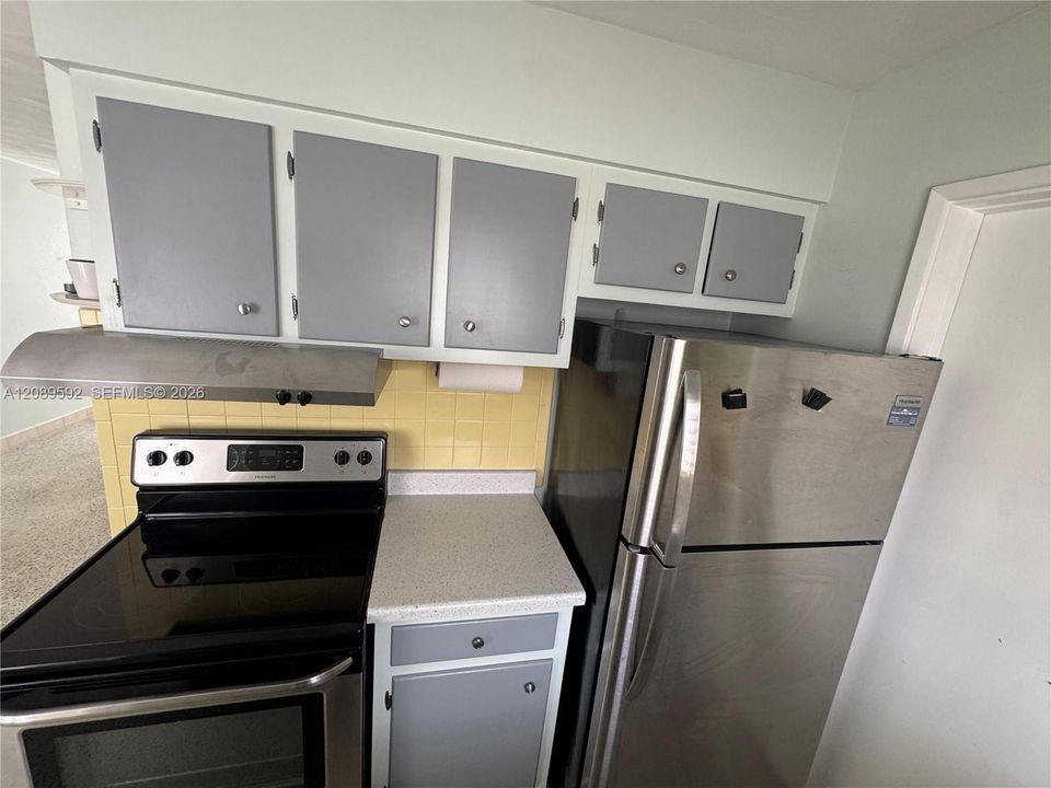 В аренду: $1,395 (1 спален, 1 ванн, 450 Квадратных фут)