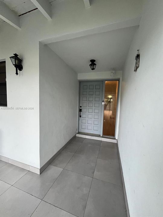 В аренду: $3,950 (3 спален, 2 ванн, 2719 Квадратных фут)