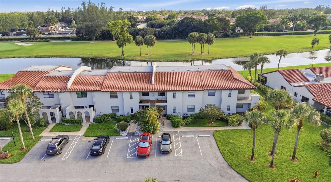 En Venta: $259,000 (2 camas, 2 baños, 1266 Pies cuadrados)