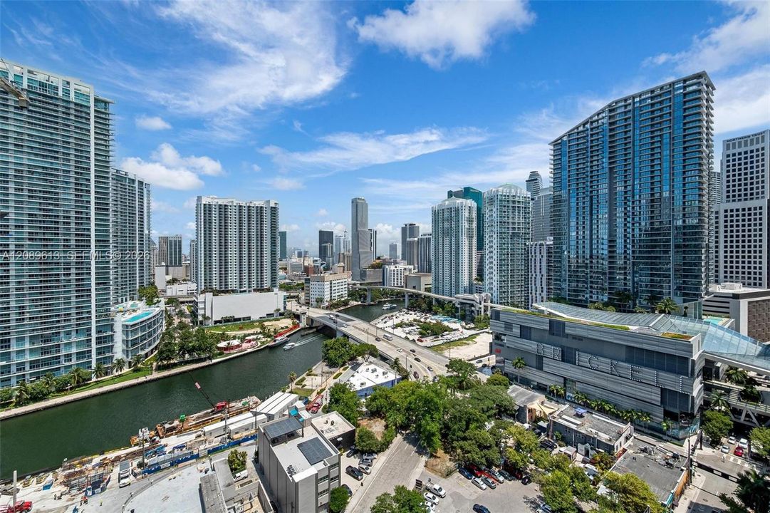 出租: $8,900 (3 贝兹, 3 浴室, 1645 平方英尺)