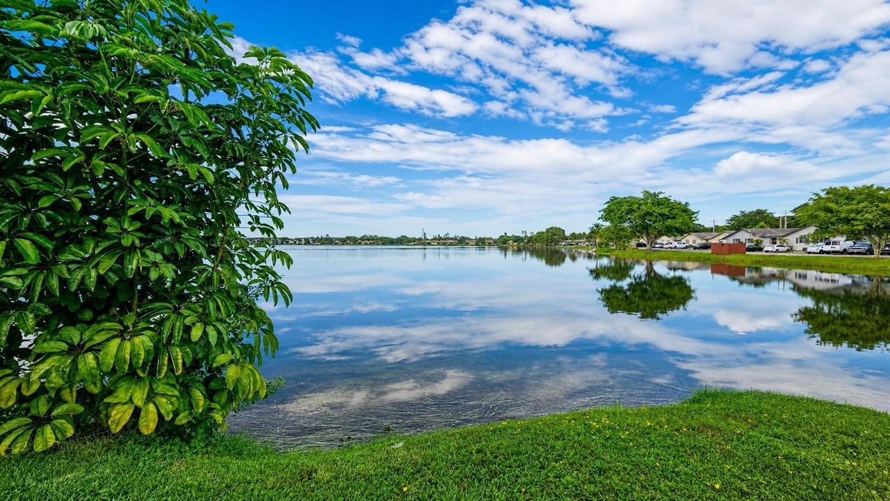 16_416_Lakeside_Dr_Other_16x9