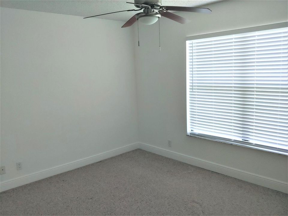 1760 WINDORAH WAY APT F