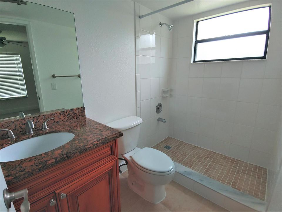 1760 WINDORAH WAY APT F