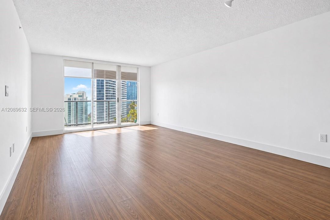 En Renta: $3,250 (1 camas, 1 baños, 760 Pies cuadrados)