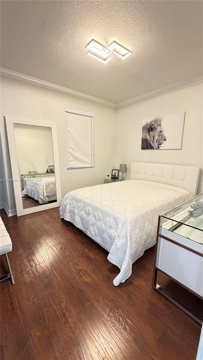 В аренду: $10,000 (5 спален, 4 ванн, 2958 Квадратных фут)