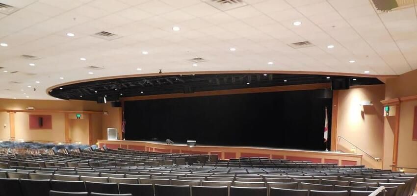 Amenities-Theatre Room