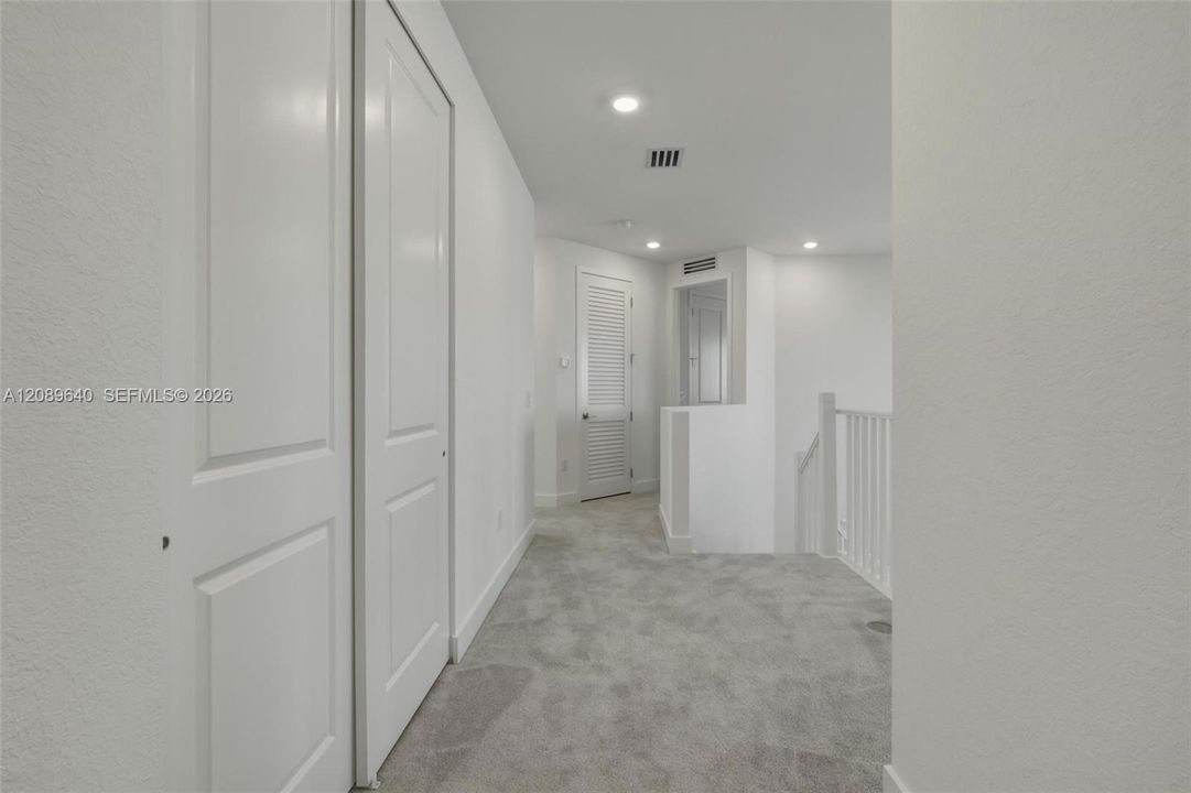 For Rent: $10,000 (5 beds, 5 baths, 5377 Square Feet)