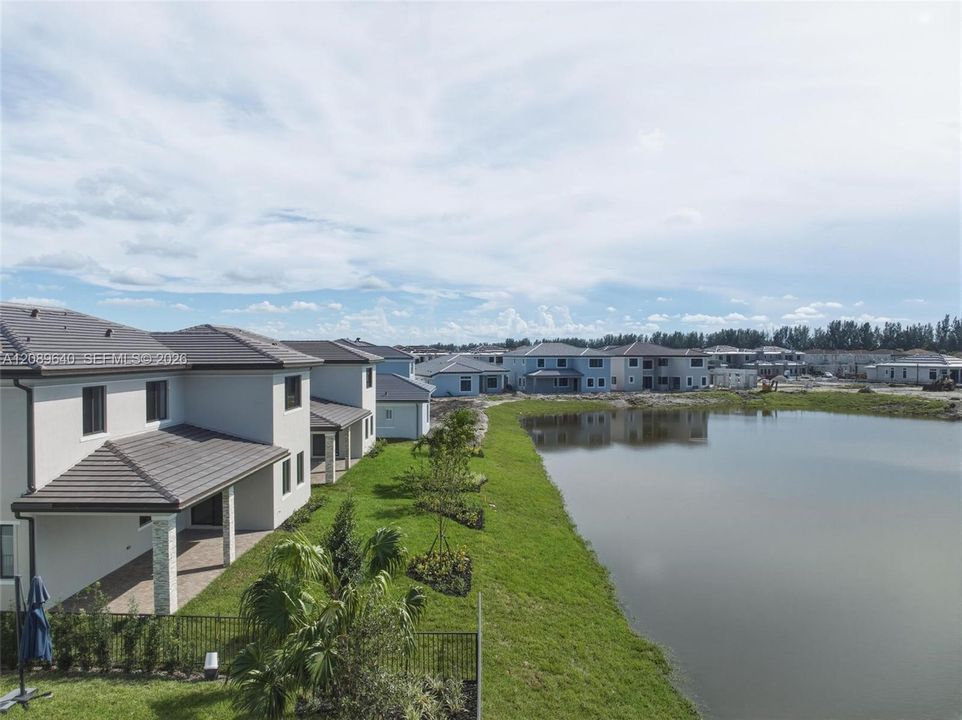 For Rent: $10,000 (5 beds, 5 baths, 5377 Square Feet)
