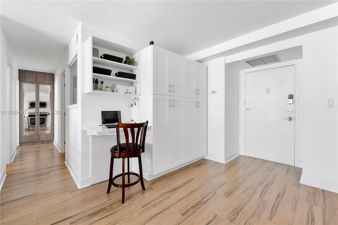 En Venta: $495,000 (1 camas, 1 baños, 917 Pies cuadrados)