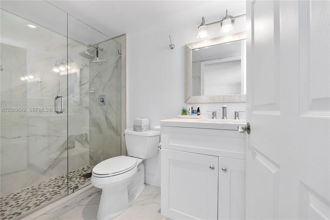 En Venta: $495,000 (1 camas, 1 baños, 917 Pies cuadrados)