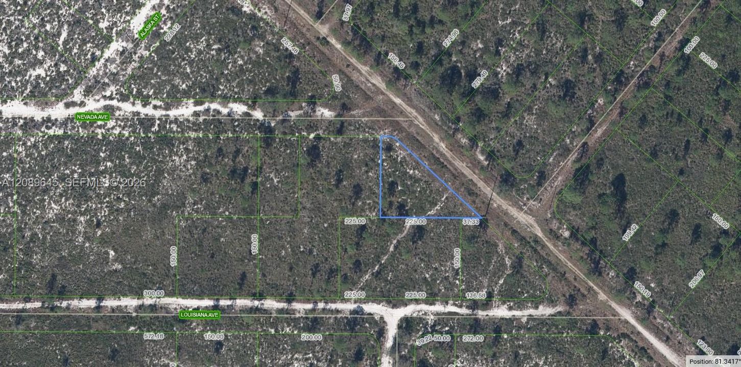 En Venta: $12,900 (0.39 acres)