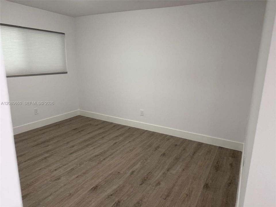 В аренду: $2,200 (1 спален, 1 ванн, 585 Квадратных фут)