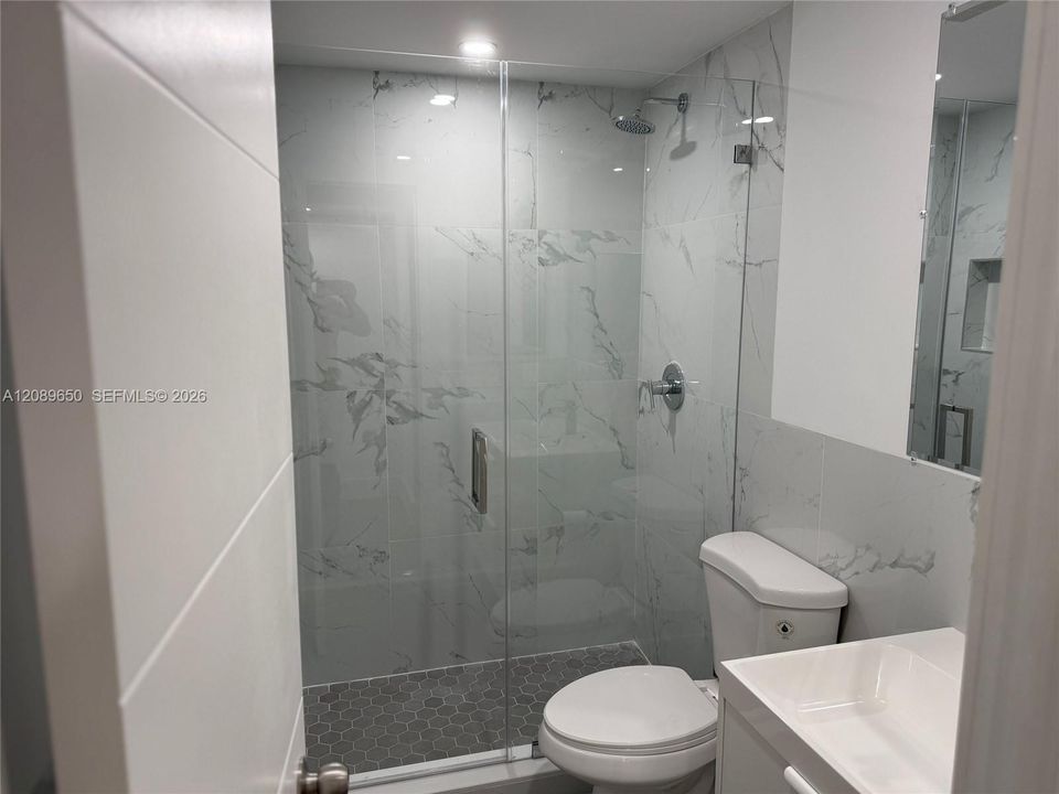 В аренду: $2,200 (1 спален, 1 ванн, 585 Квадратных фут)