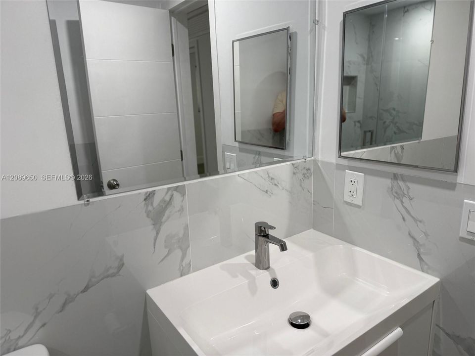 В аренду: $2,200 (1 спален, 1 ванн, 585 Квадратных фут)