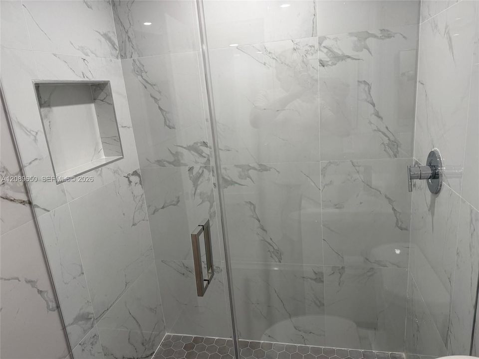 В аренду: $2,200 (1 спален, 1 ванн, 585 Квадратных фут)