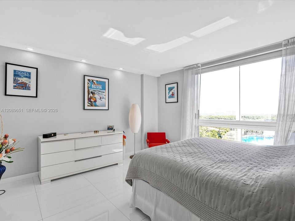 For Sale: $899,000 (3 beds, 2 baths, 1458 Square Feet)