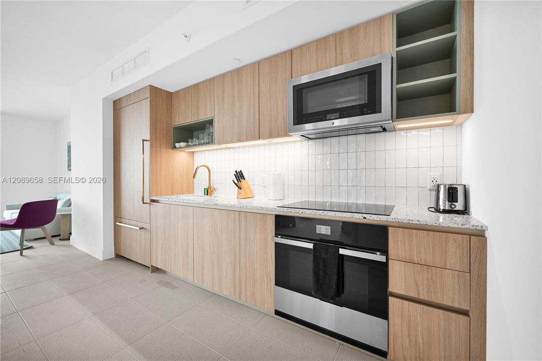 En Venta: $1,325,000 (3 camas, 3 baños, 1246 Pies cuadrados)